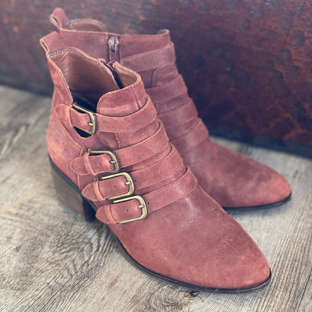 Lucky Brand heeled ankle boots